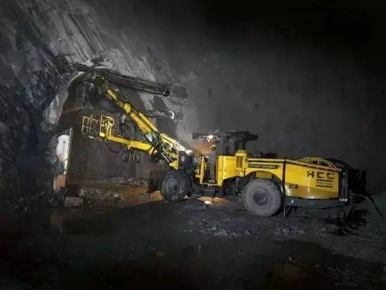 最全露天礦知識(shí),礦山人都收藏了!_爆破_工作_作業(yè)